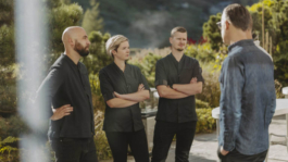 Mitja Birlo zwei Sterne Koch im Gespräch mit Timo Horl Suche nach wilden Kräutern in den Schweizer Alpen Janne Kern, Film, Fotografie, Filmproduktion, Freiburg, Basel, Lörrach