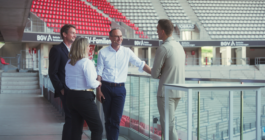 handshake partner treffen bei naturenergie netzwerk event Janne Kern, Film, Fotografie, Filmproduktion, Freiburg, Basel, Lörrach