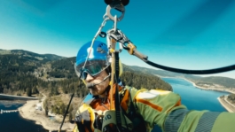 Bergwacht Schwarzwald beim Windentraining am Schluchsee, Helikopter, Bergretter Janne Kern, Film, Fotografie, Filmproduktion, Freiburg, Basel, Lörrach